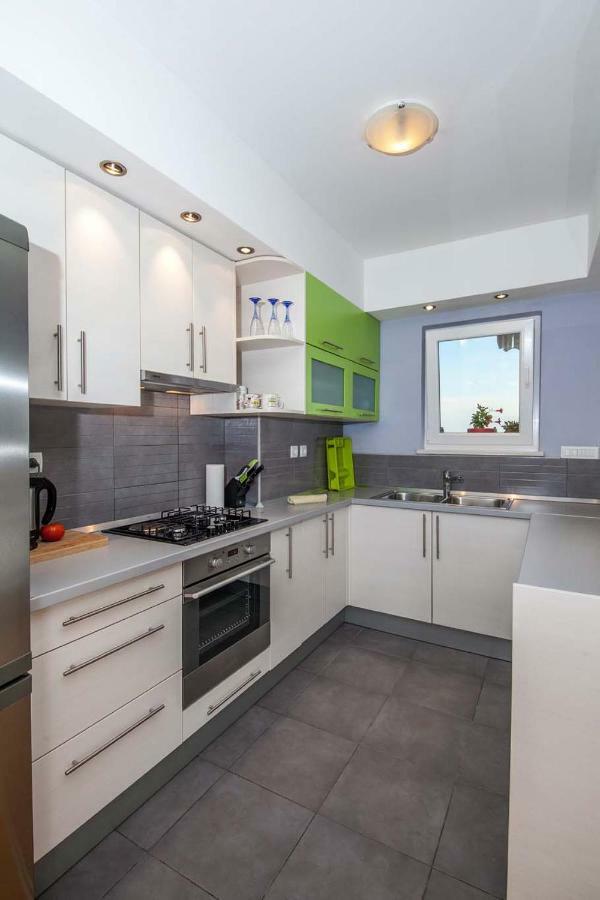 Apartment Sarena Makarska Exterior photo